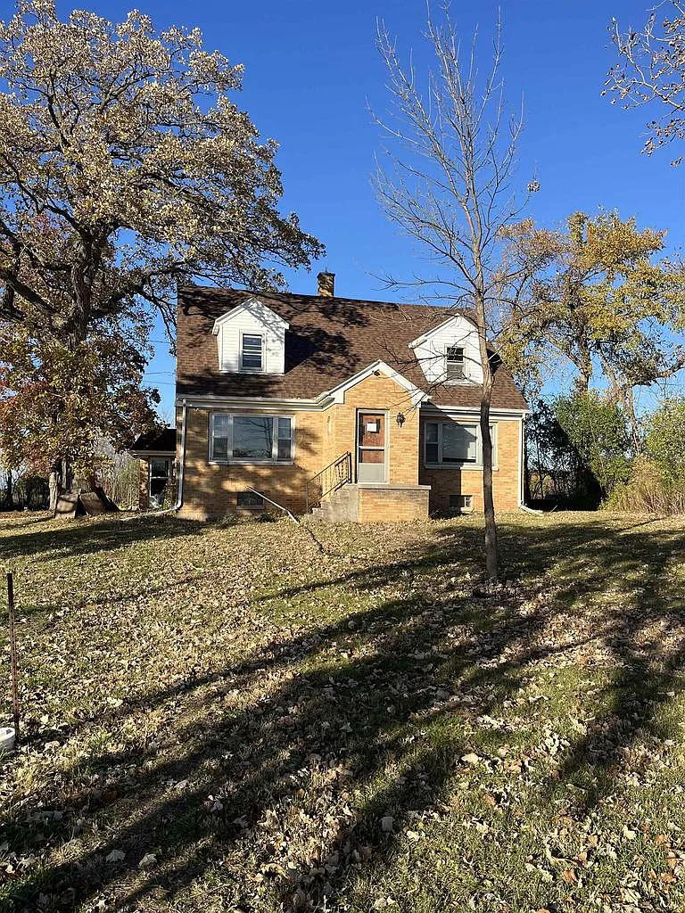 1365 4th street, fond du lac photo 1
