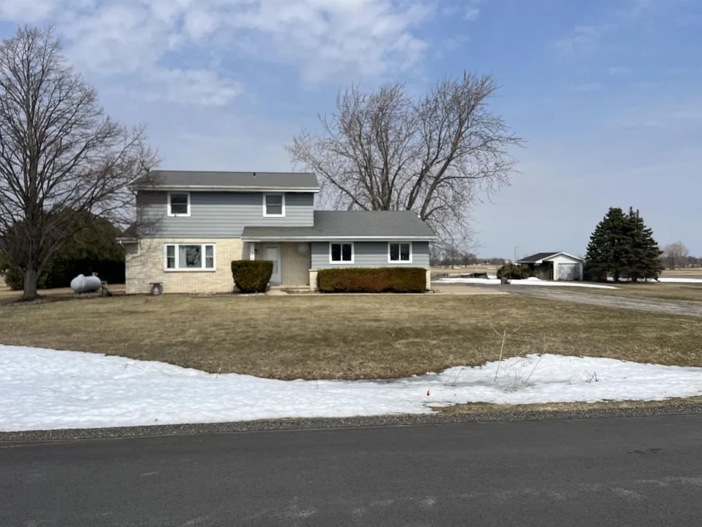1690 West Ripple Avenue Photo